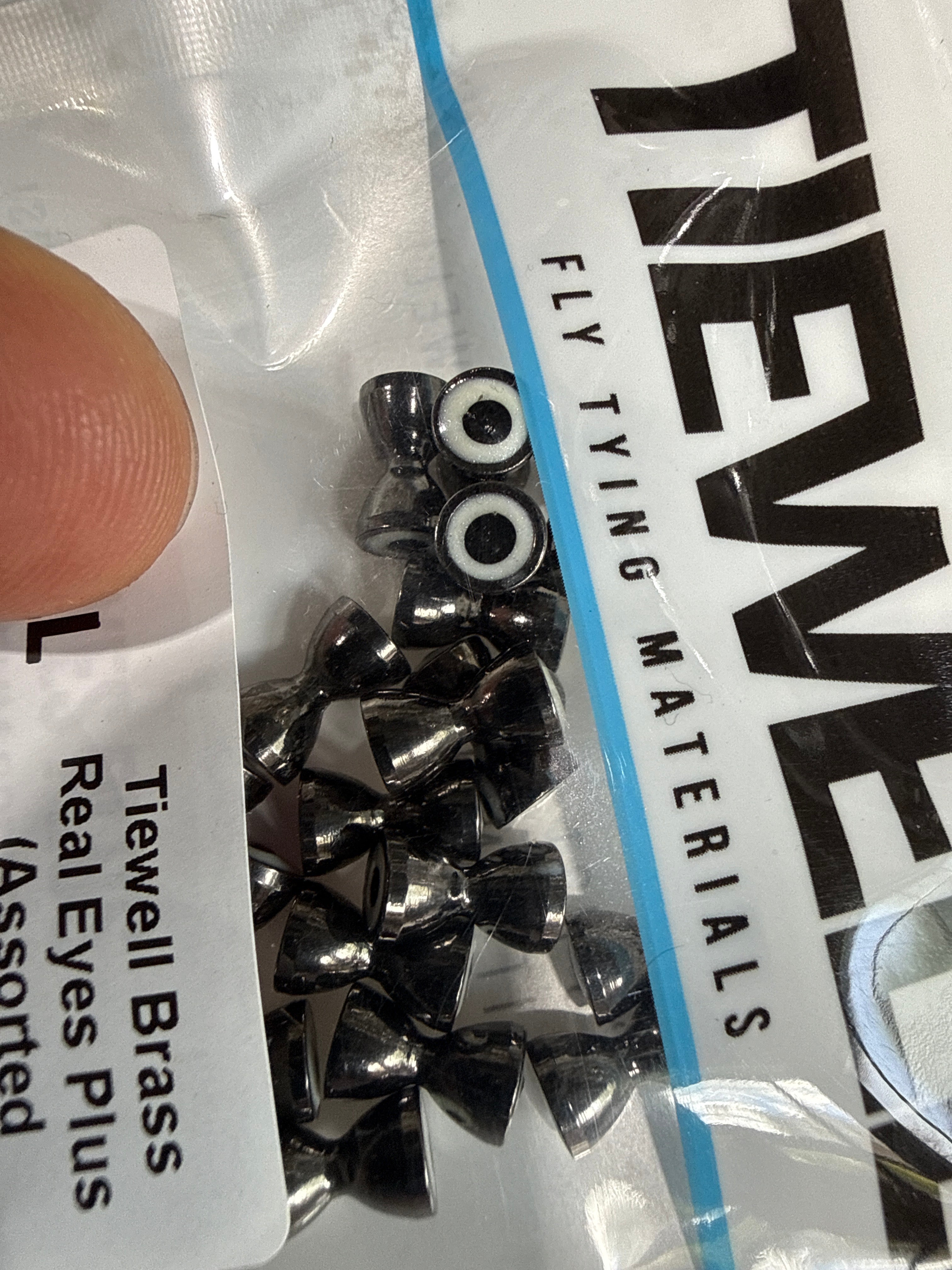 Tiewell Brass Real Eyes Plus Dumbbell Eyes (Assorted Colours) Tiewell
