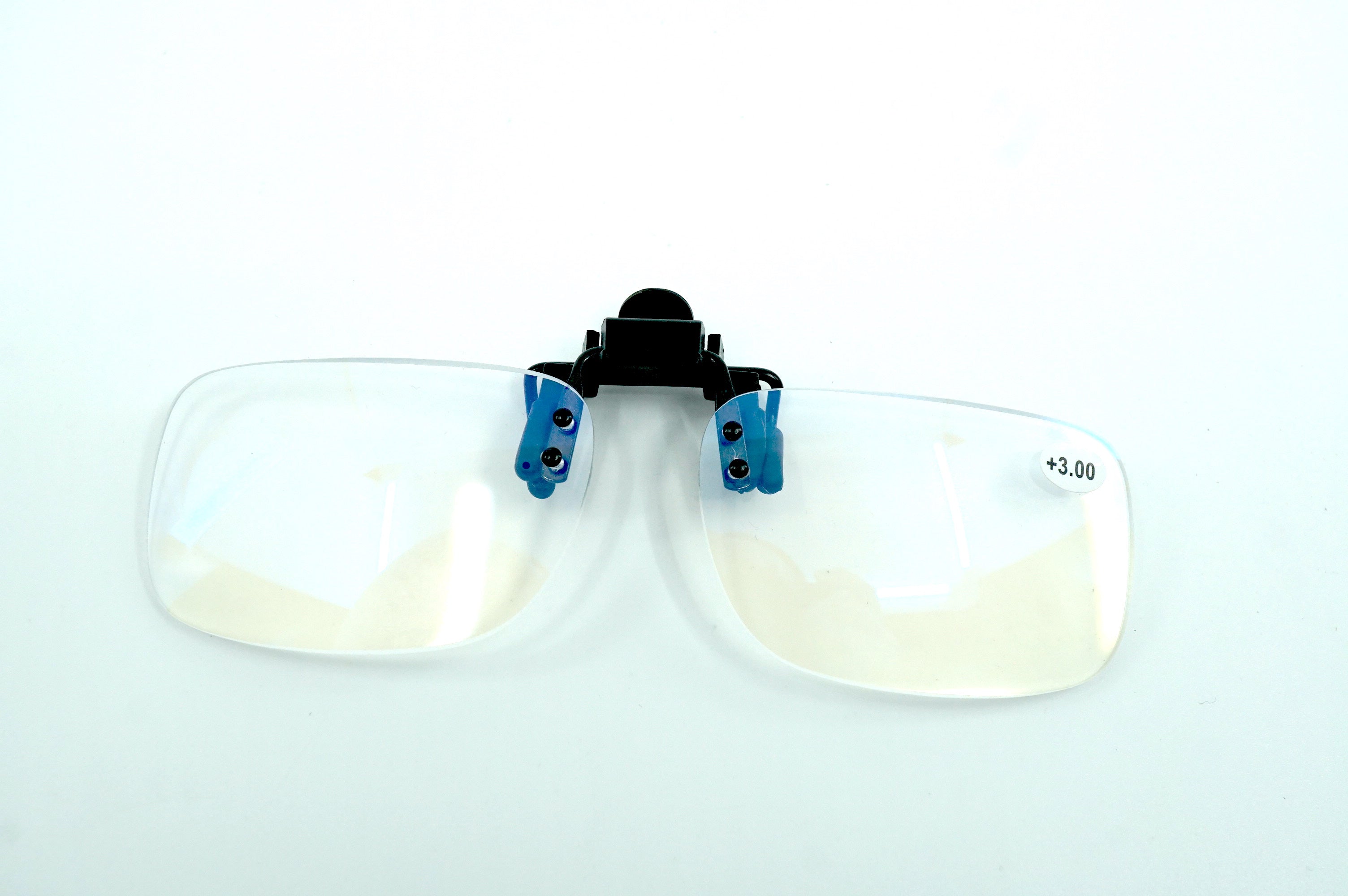 Flip Down Clip On Magnifiers - Large Tiewell